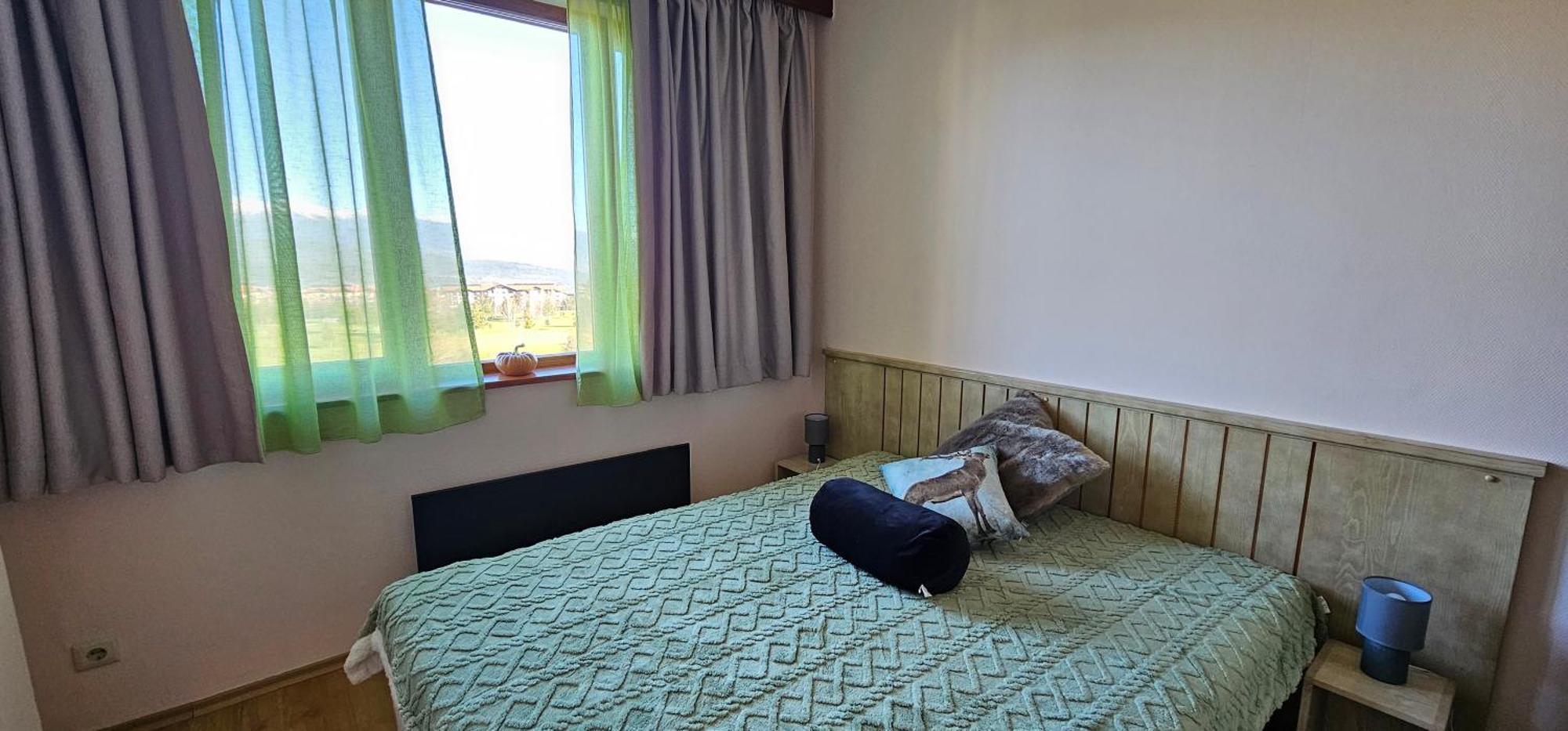 Green Peaks Suite In Pirin Golf & County Club Ράζλογκ Δωμάτιο φωτογραφία