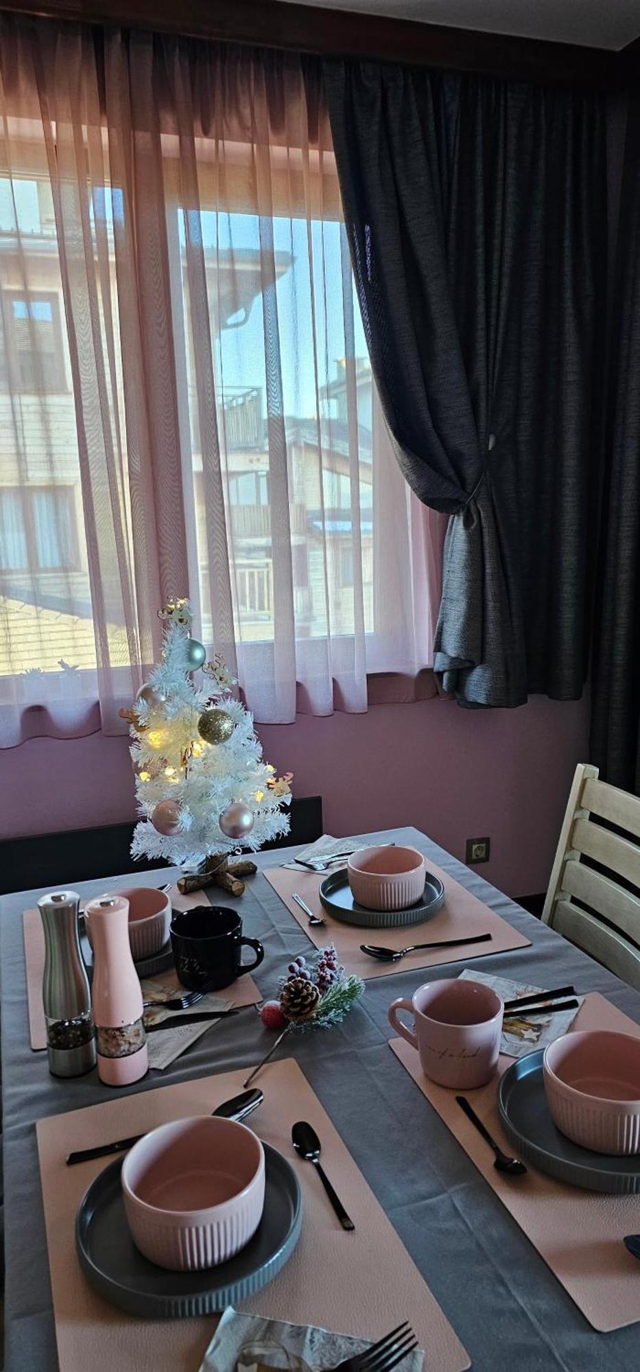 Green Peaks Suite In Pirin Golf & County Club Ράζλογκ Εξωτερικό φωτογραφία